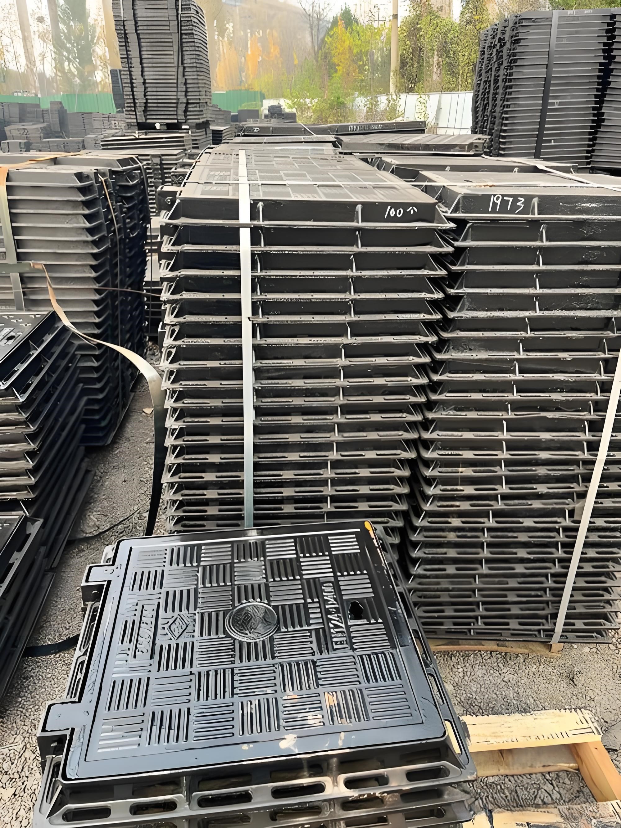 Ductile iron access cover stock