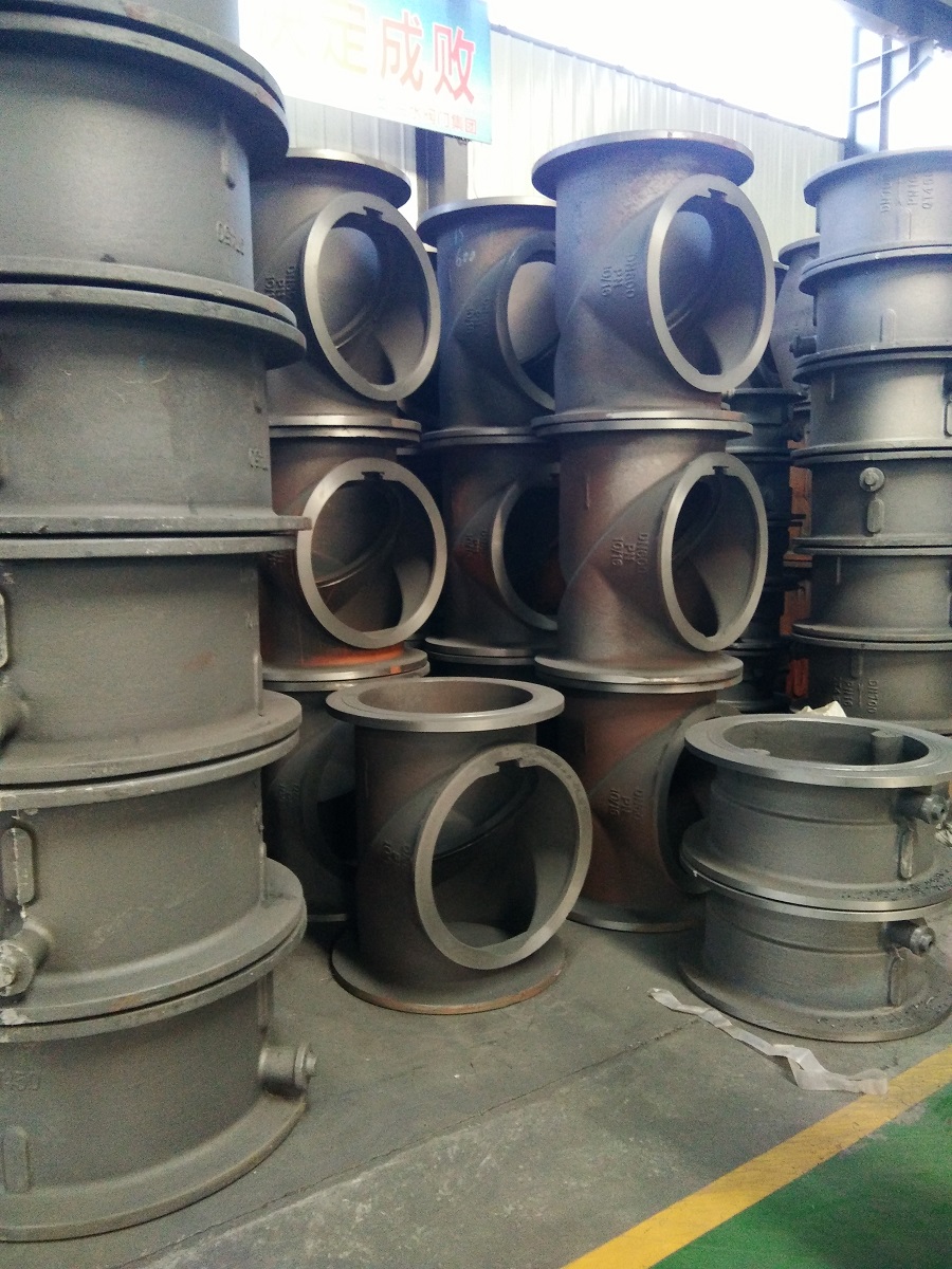 Industrial ductile iron pipe fittings